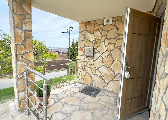 Villa S Vyhledem Na Palavu